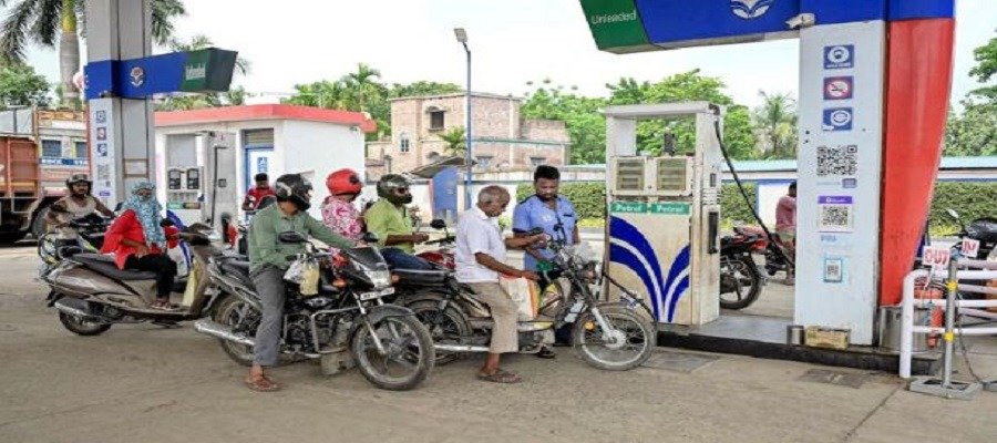 Petrol, Diesel Prices On June 8: Check New Rates In Mumbai, Delhi, Hyderabad, Kolkata, Bengaluru, And Chennai